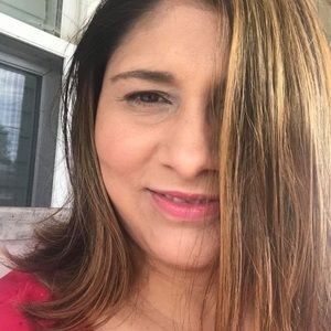 Meet your Posher, Karina